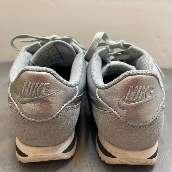 Nike Cortez Classic Blue Silver Swish Lace Emblems Silver Womens 6.5 Athletic - Picture 4 of 7